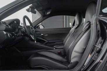 Porsche 718 Cayman — photo 7