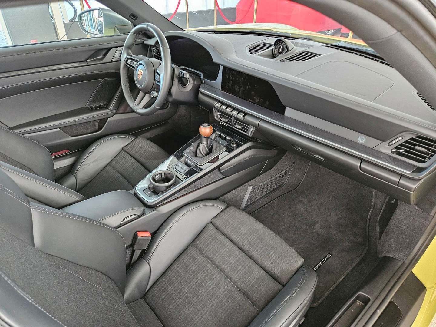 Porsche 992 I Carrera T - 2025 - Joinsteer - #12