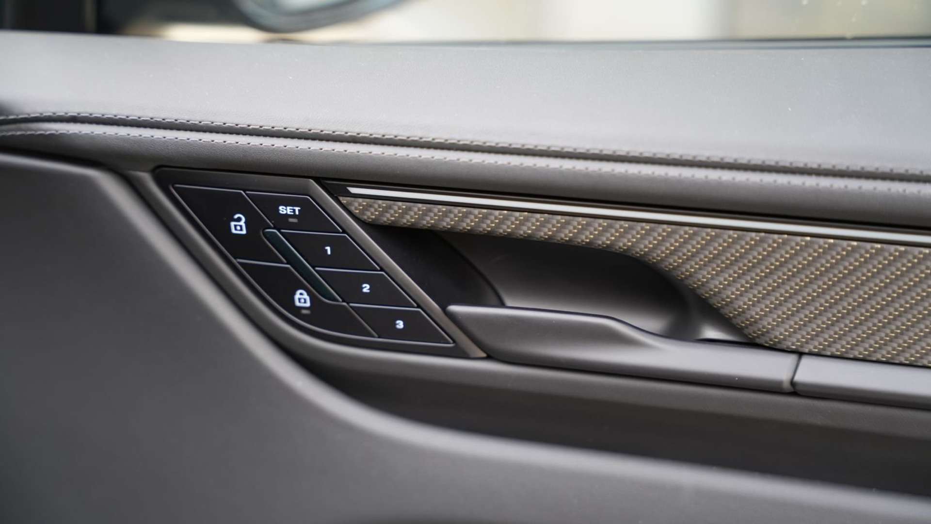 Porsche Macan Electrique Turbo - 2025 - Joinsteer - #15