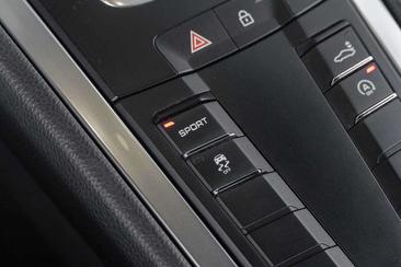 Porsche 718 Cayman — photo 17
