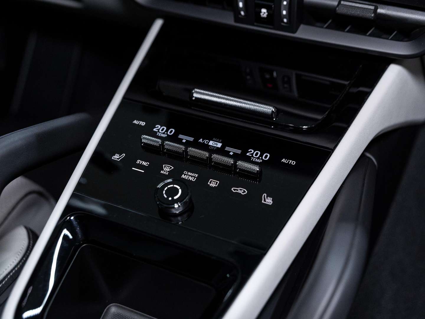 Porsche Cayenne III E-Hybrid - 2024 - Joinsteer - #36