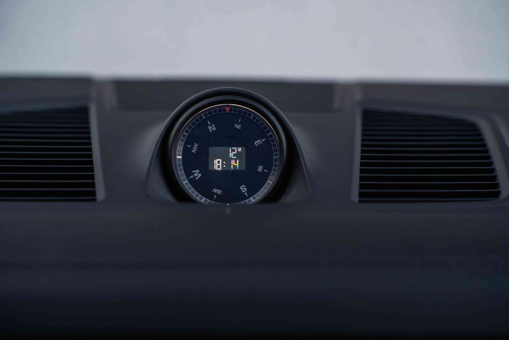 Porsche Cayenne II E-Hybrid Platinum Edition - 2023 - Joinsteer - #29