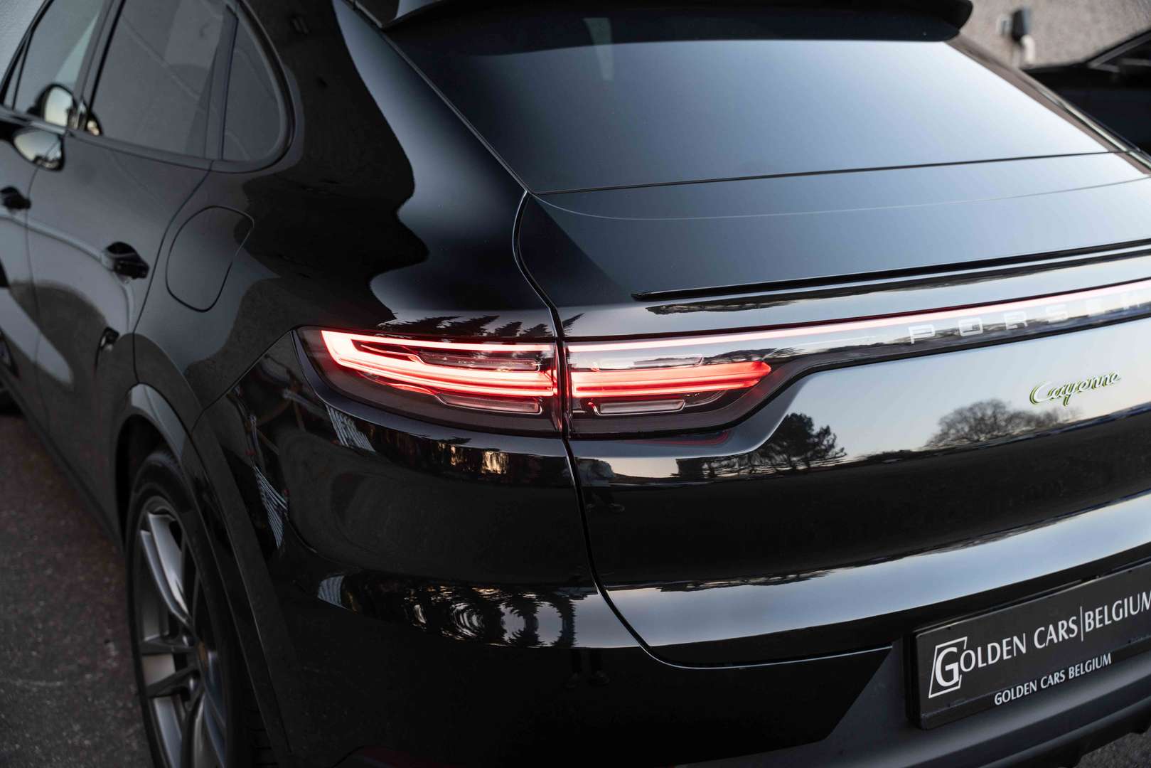 Porsche Cayenne II E-Hybrid Platinum Edition - 2023 - Joinsteer - #43