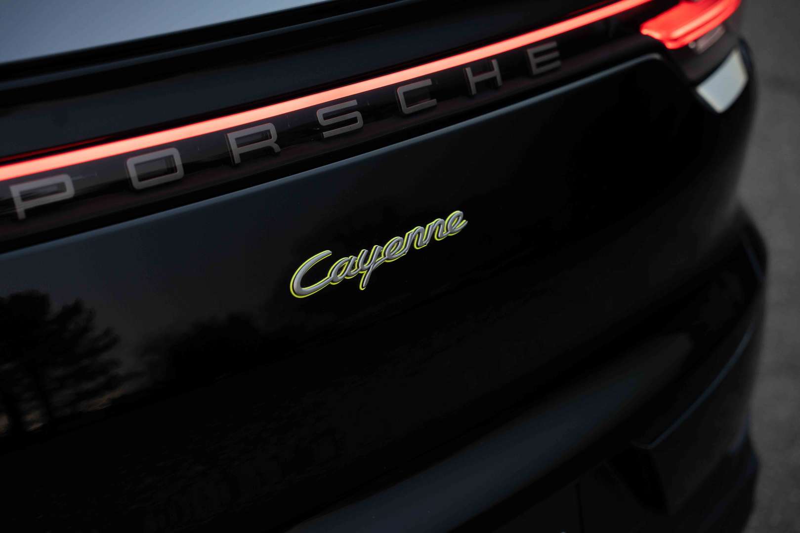 Porsche Cayenne II E-Hybrid Platinum Edition - 2023 - Joinsteer - #47