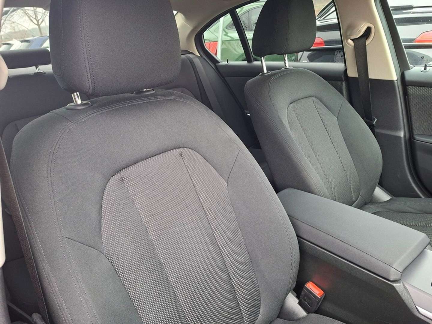 BMW 318d - 2025 - Joinsteer - #16