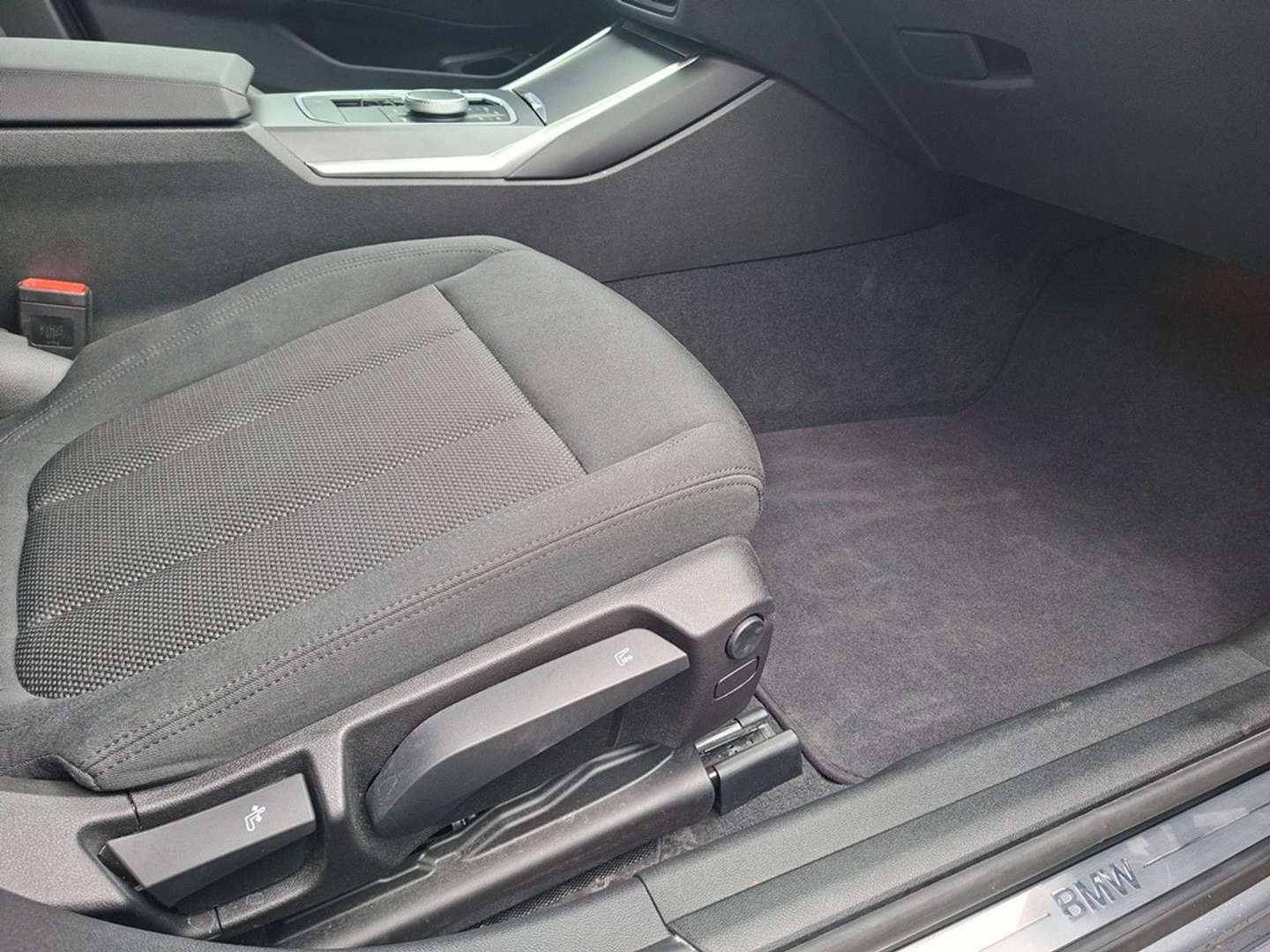 BMW 318d - 2025 - Joinsteer - #17