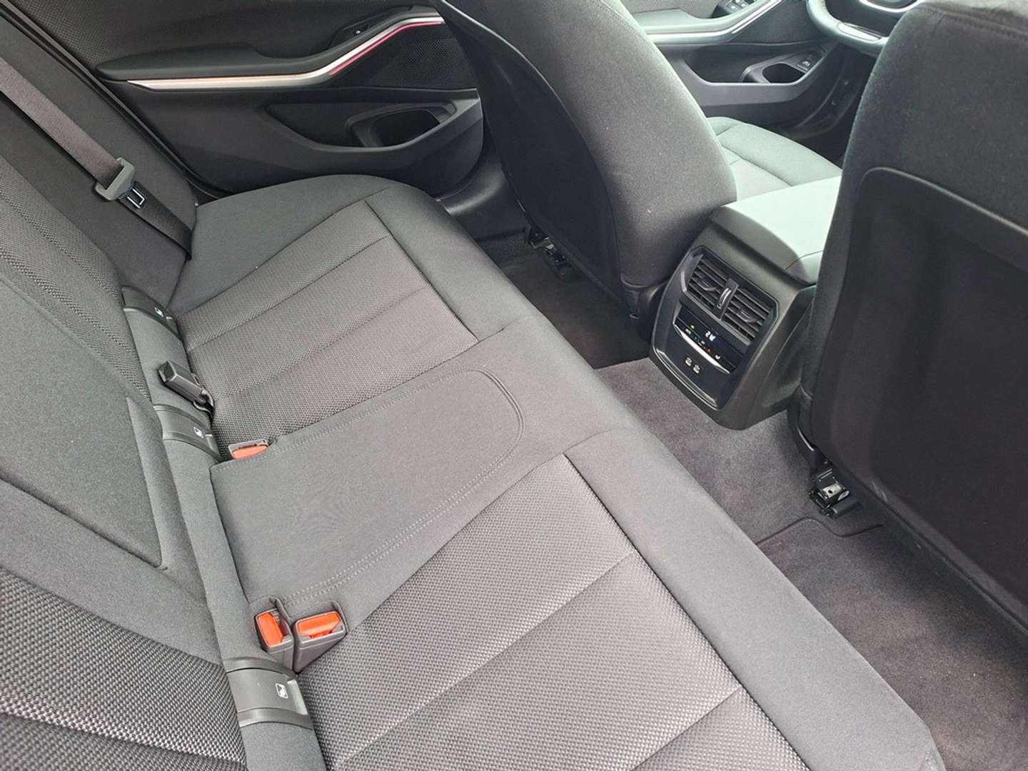 BMW 318d - 2025 - Joinsteer - #18