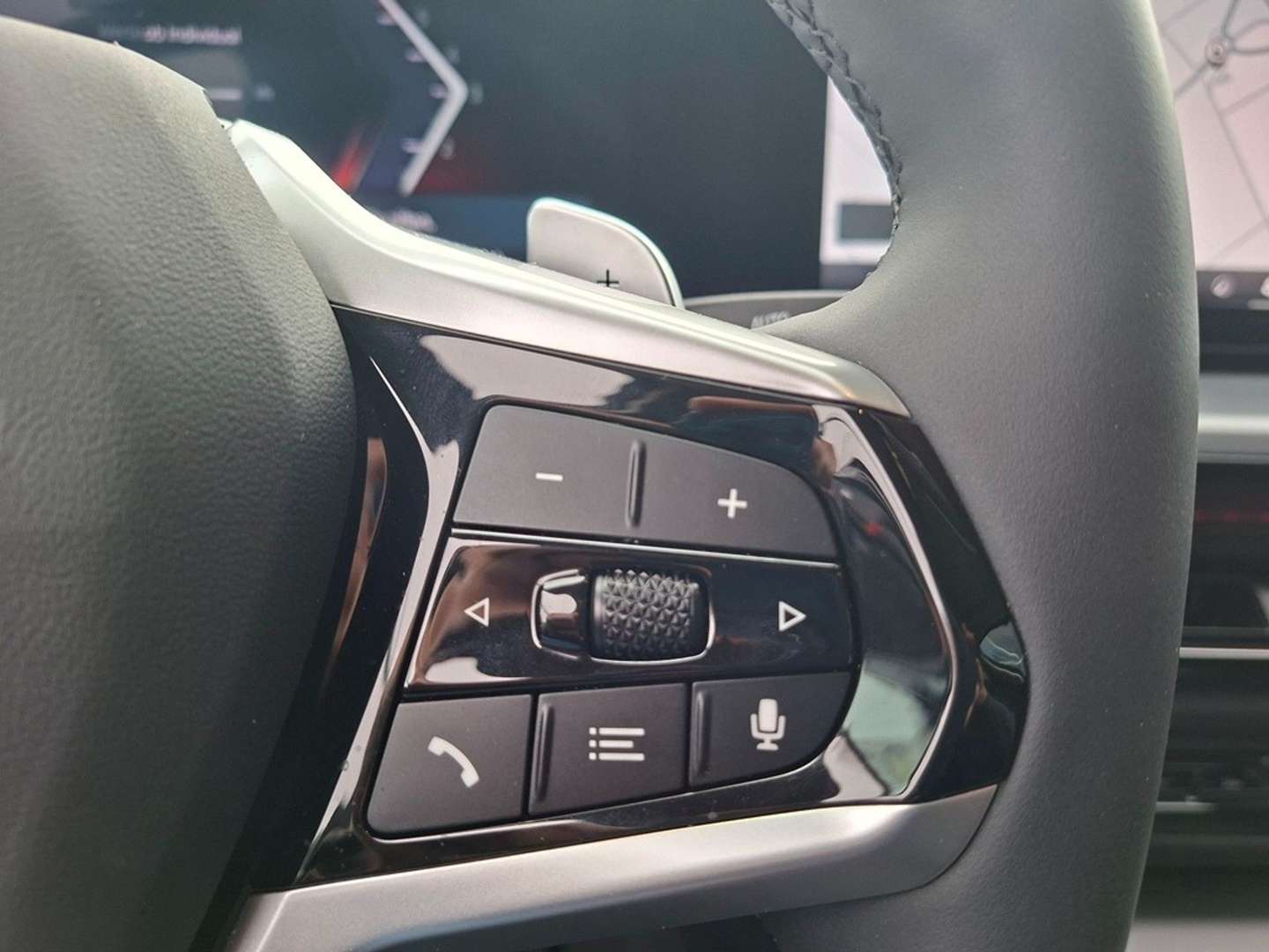 BMW 318d - 2025 - Joinsteer - #26