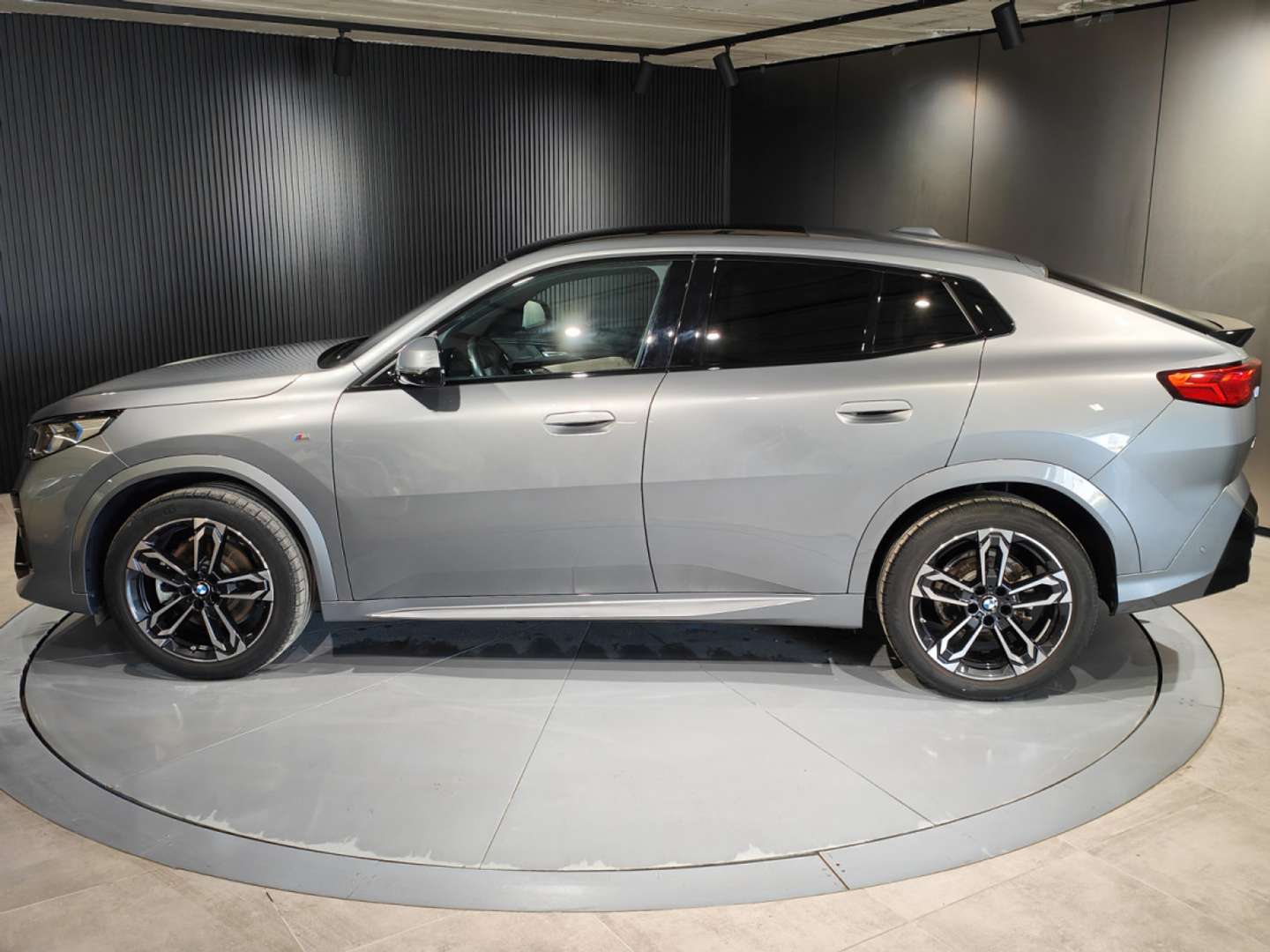 BMW X2 SDrive20i - 2024 - Joinsteer - #4