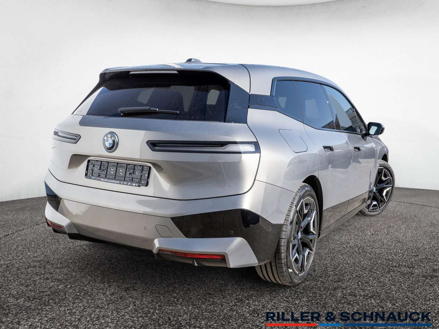 BMW IX XDrive40 - 2024 - Joinsteer - #2