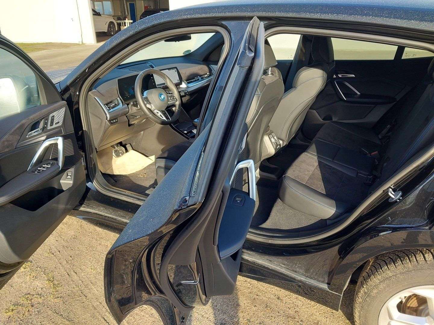 BMW IX2 M Sport 20 EDrive - 2024 - Joinsteer - #5