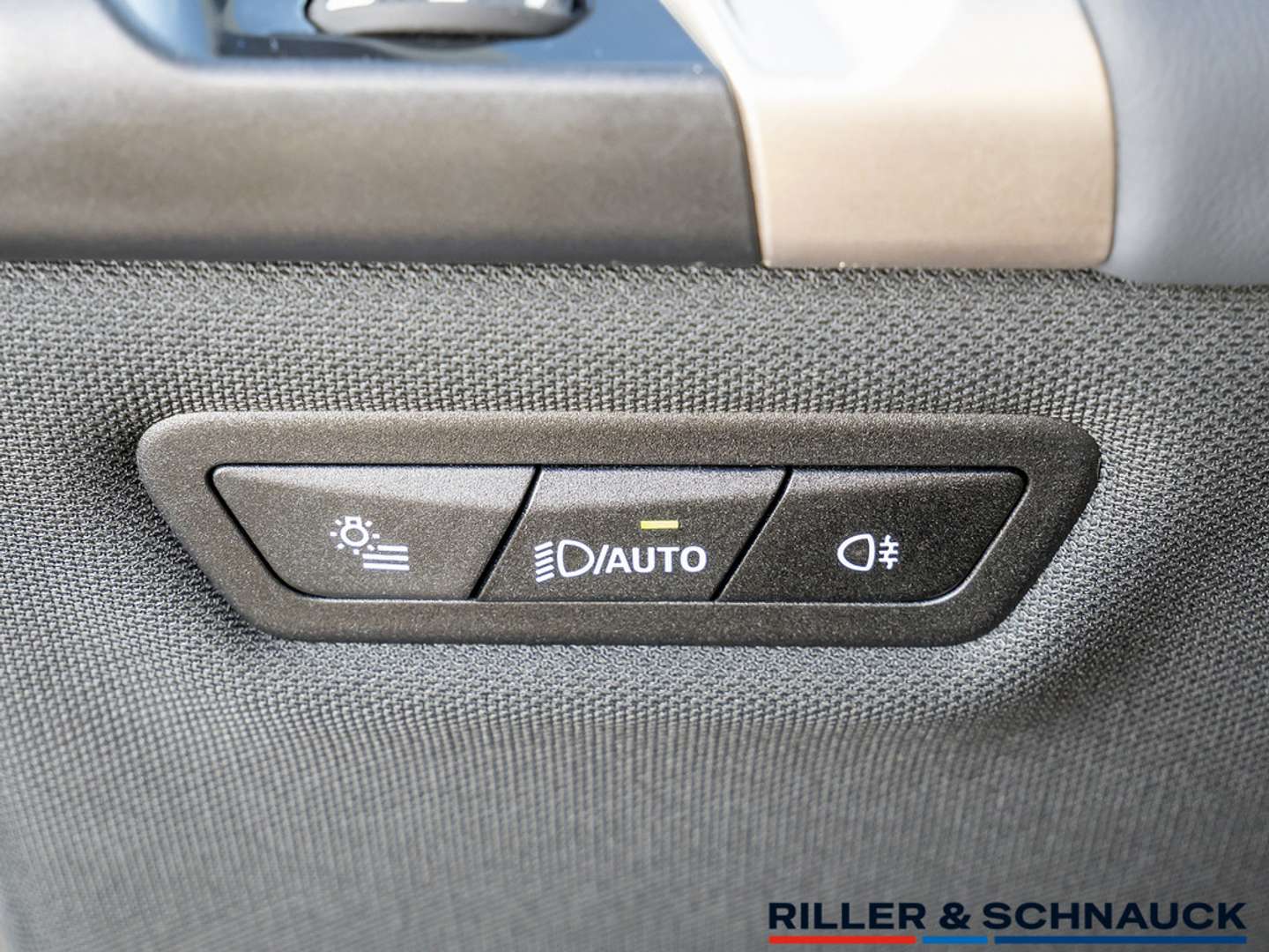 BMW IX XDrive40 - 2024 - Joinsteer - #18