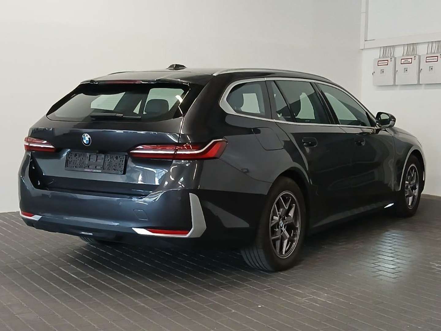 BMW Série 3 Touring 320d XDrive - 2024 - Joinsteer - #4