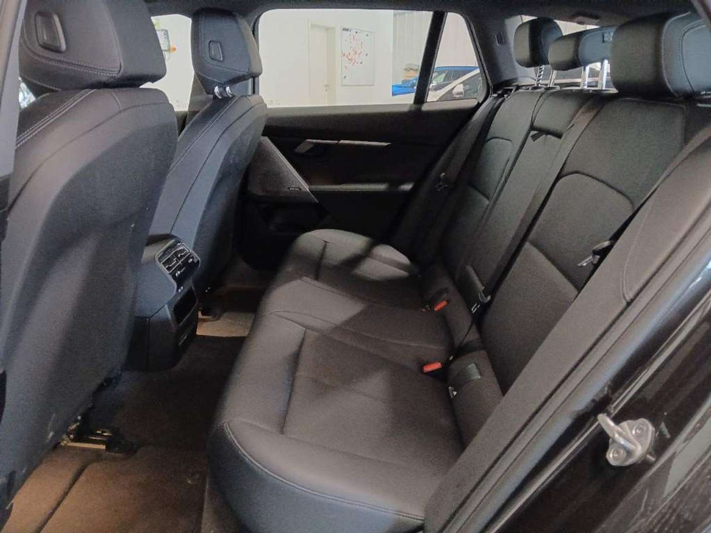 BMW Série 3 Touring 320d XDrive - 2024 - Joinsteer - #10