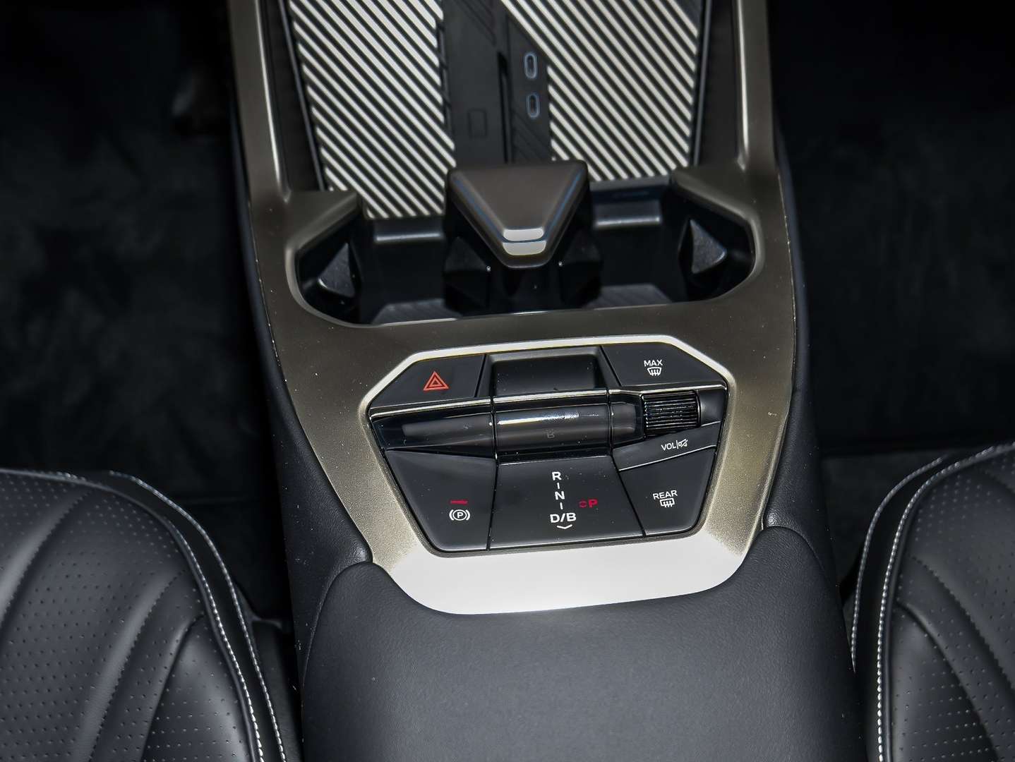 BMW iX3 M Sport XDrive50 - 2026 - Joinsteer - #12