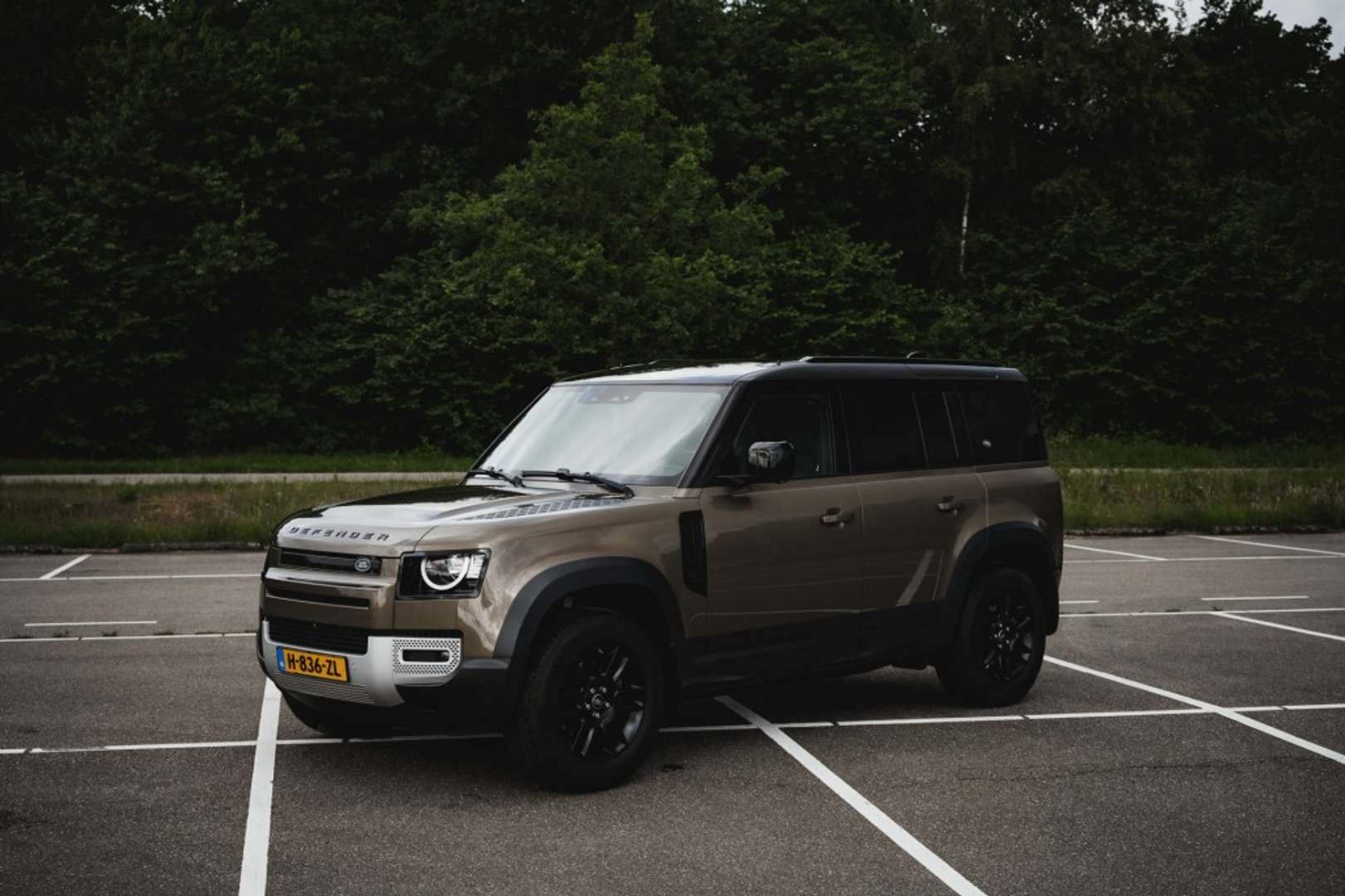 Land Rover Defender SE - 2020 - Joinsteer - #1