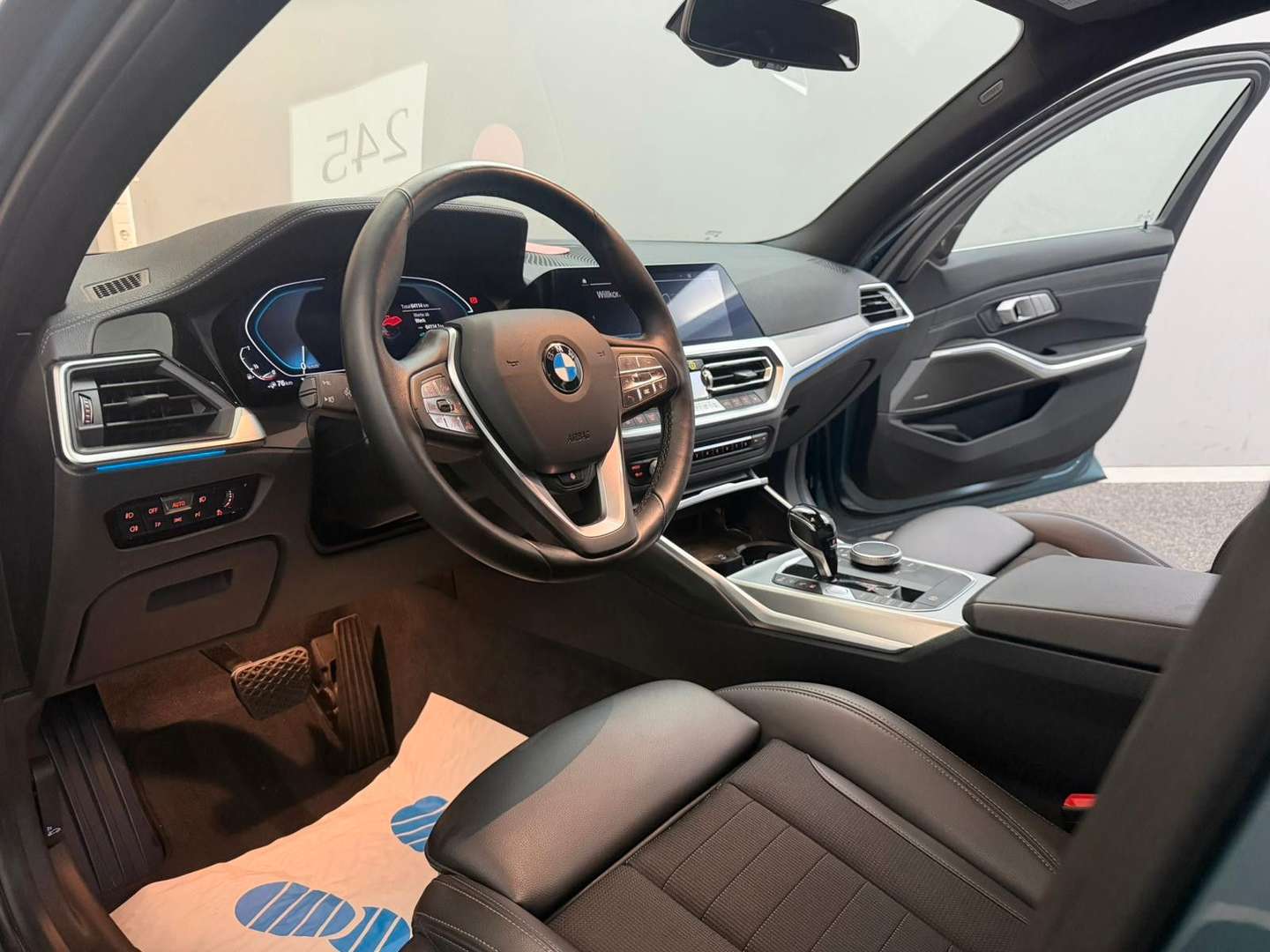 BMW 330e Sport Line XDrive - 2020 - Joinsteer - #9