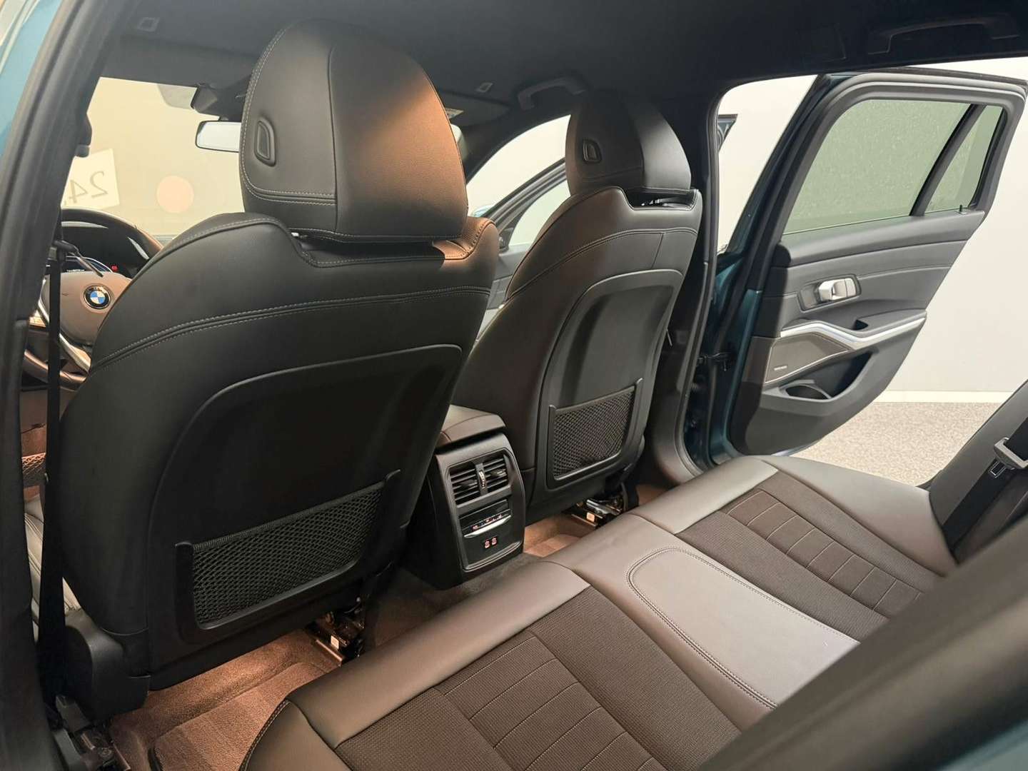 BMW 330e Sport Line XDrive - 2020 - Joinsteer - #12