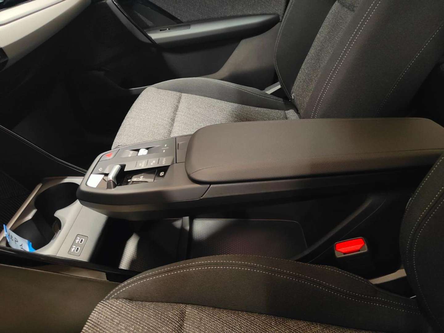 BMW IX1 30 XDrive - 2023 - Joinsteer - #17