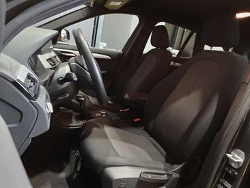 BMW X1 XDrive25e — photo 29