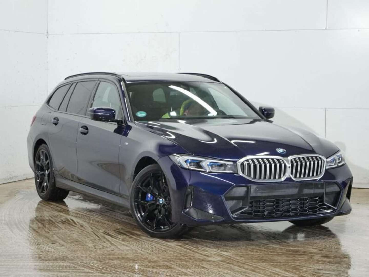 BMW 330e M Sport - 2025 - Joinsteer - #2