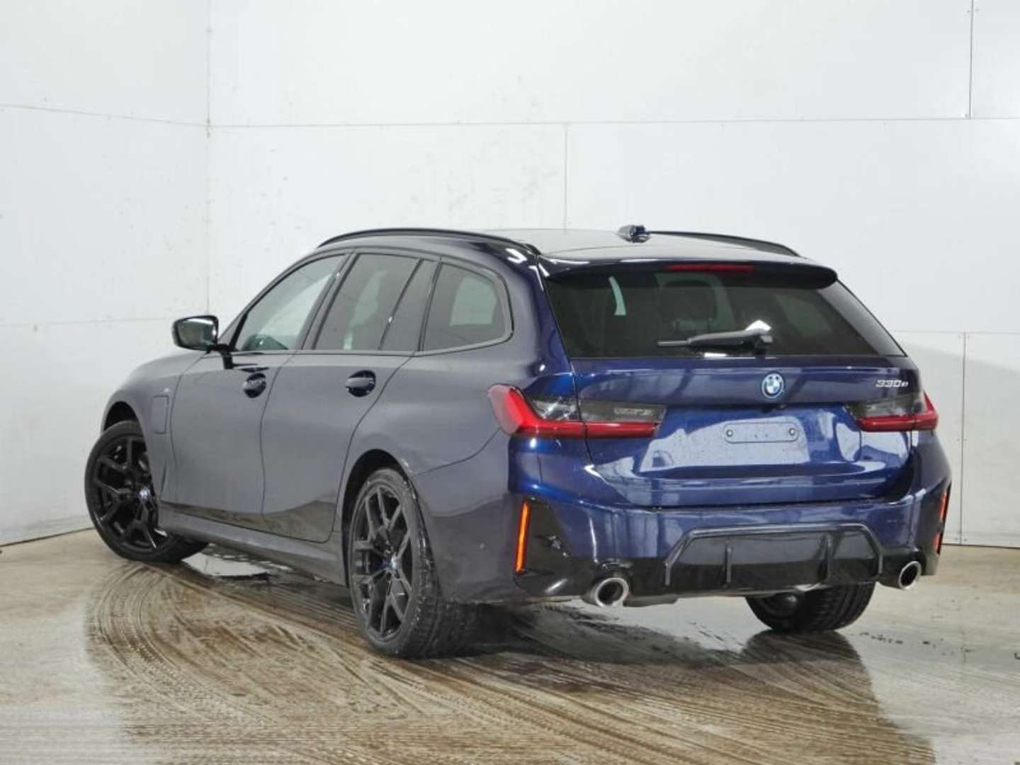BMW 330e M Sport - 2025 - Joinsteer - #3
