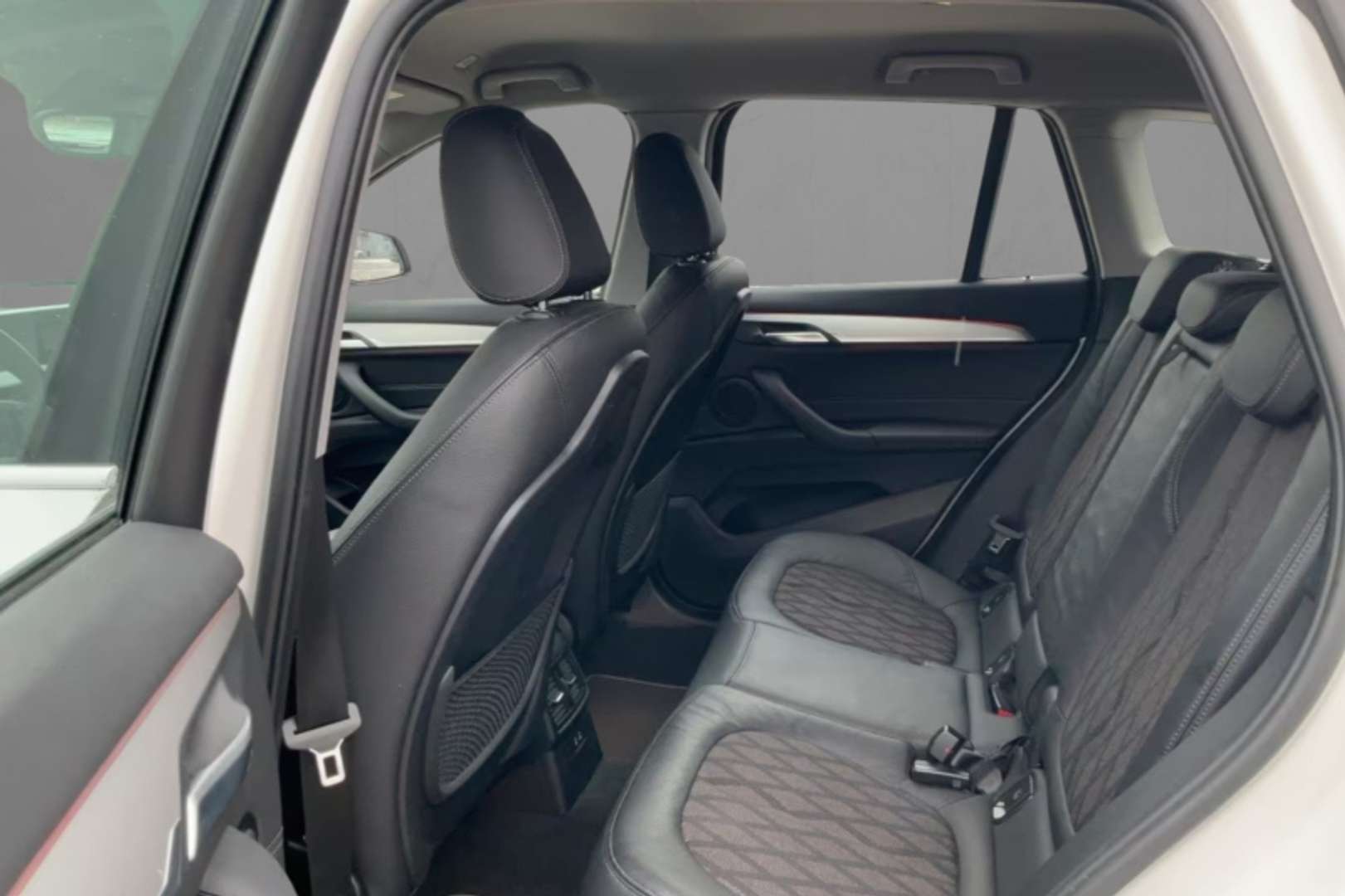 BMW X1 XLine SDrive18d - 2021 - Joinsteer - #6