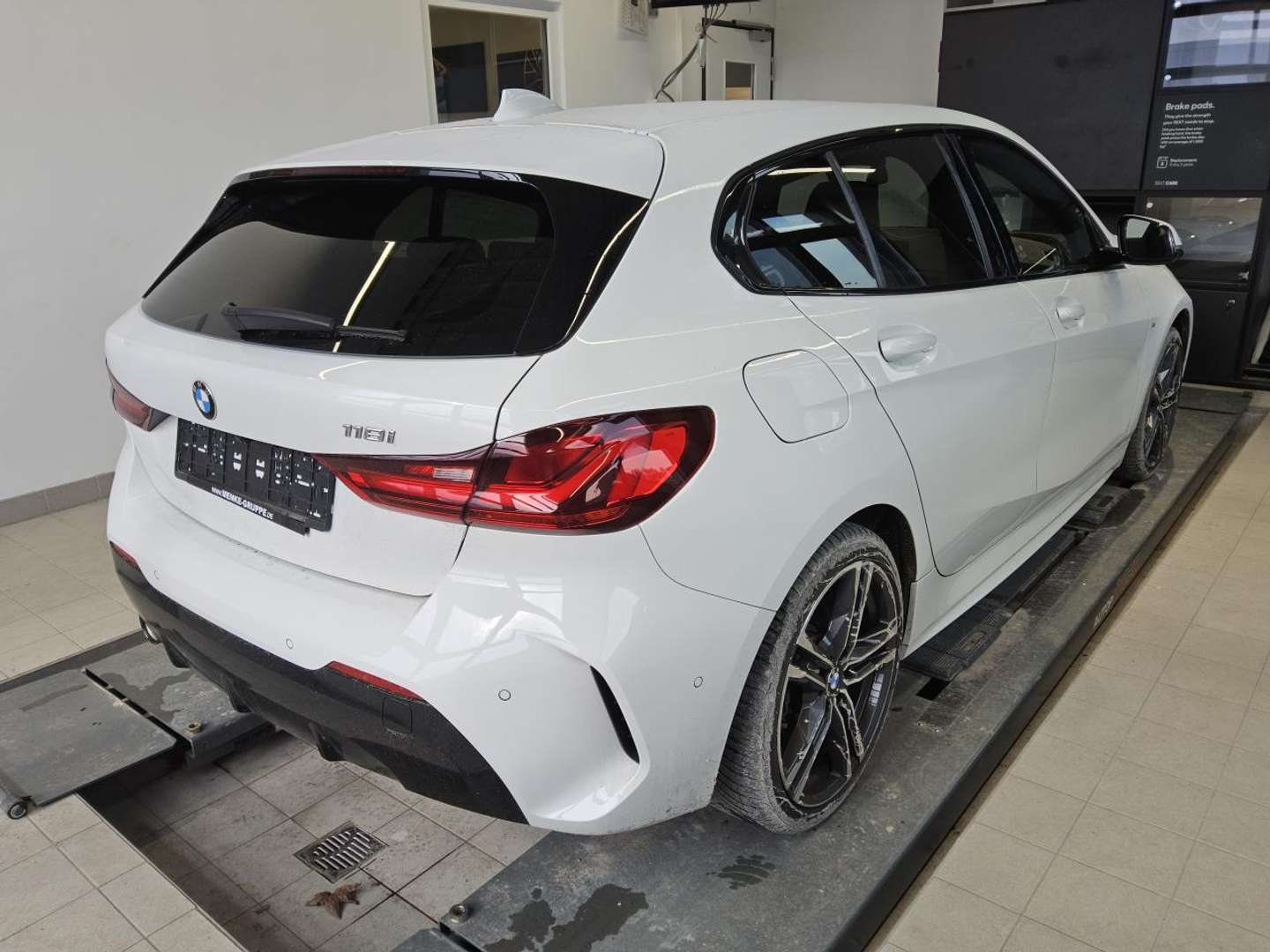 BMW 118i M Sport - 2023 - Joinsteer - #2