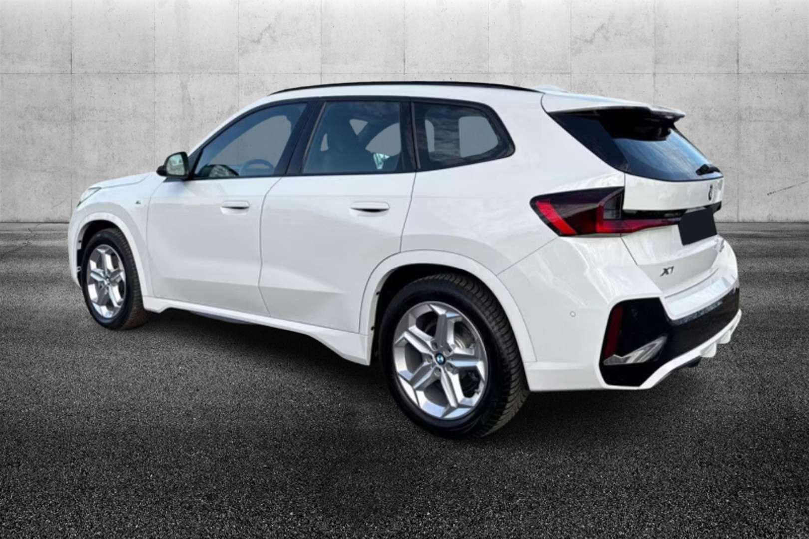 BMW X1 M Sport XDrive23i - 2025 - Joinsteer - #4