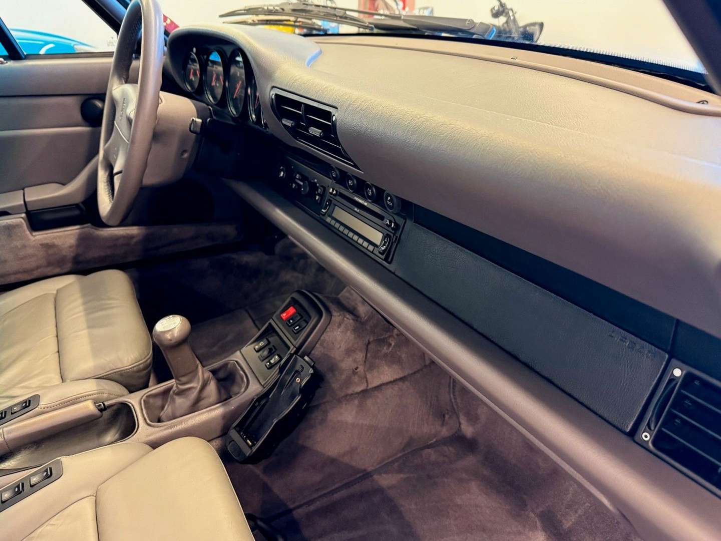 Porsche 993 CARRERA 4 - 1997 - Joinsteer - #13