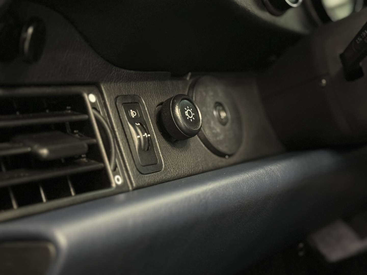 Porsche 993 CARRERA 4 - 1996 - Joinsteer - #9