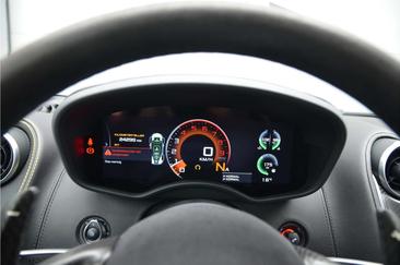 McLaren 570S — photo 16