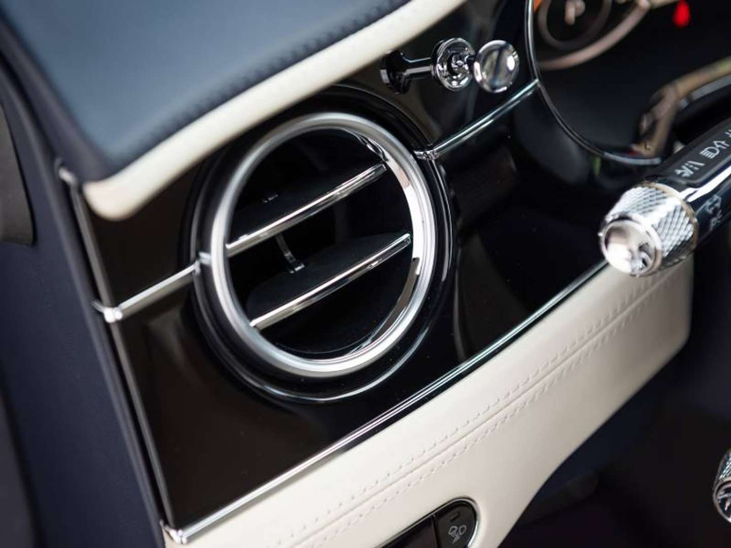 Bentley Continental GT V8 - 2022 - Joinsteer - #20