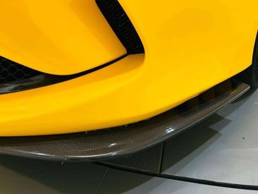 Ferrari F8 Spider — photo 14