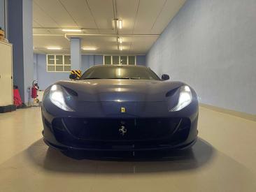 Ferrari 812 Superfast — photo 4
