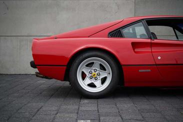 Ferrari 308 GTB — photo 11