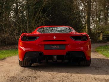 Ferrari 488 GTB — photo 5