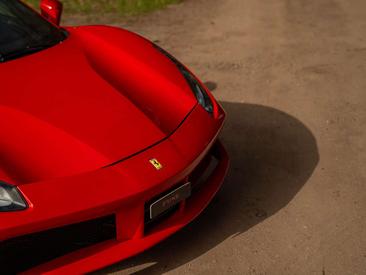 Ferrari 488 GTB — photo 18