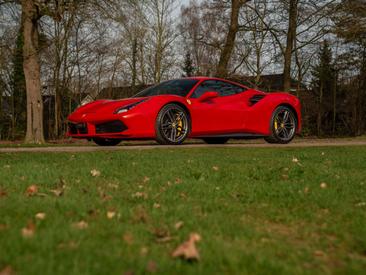 Ferrari 488 GTB — photo 19