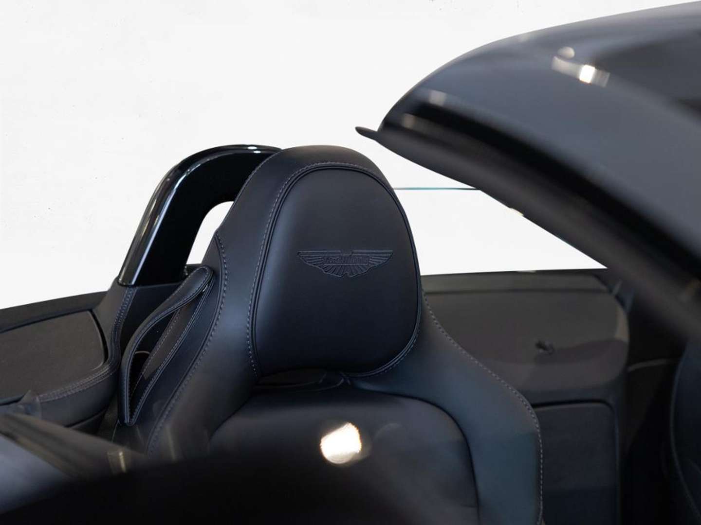 Aston Martin Vantage Roadster V8 - 2026 - Joinsteer - #4