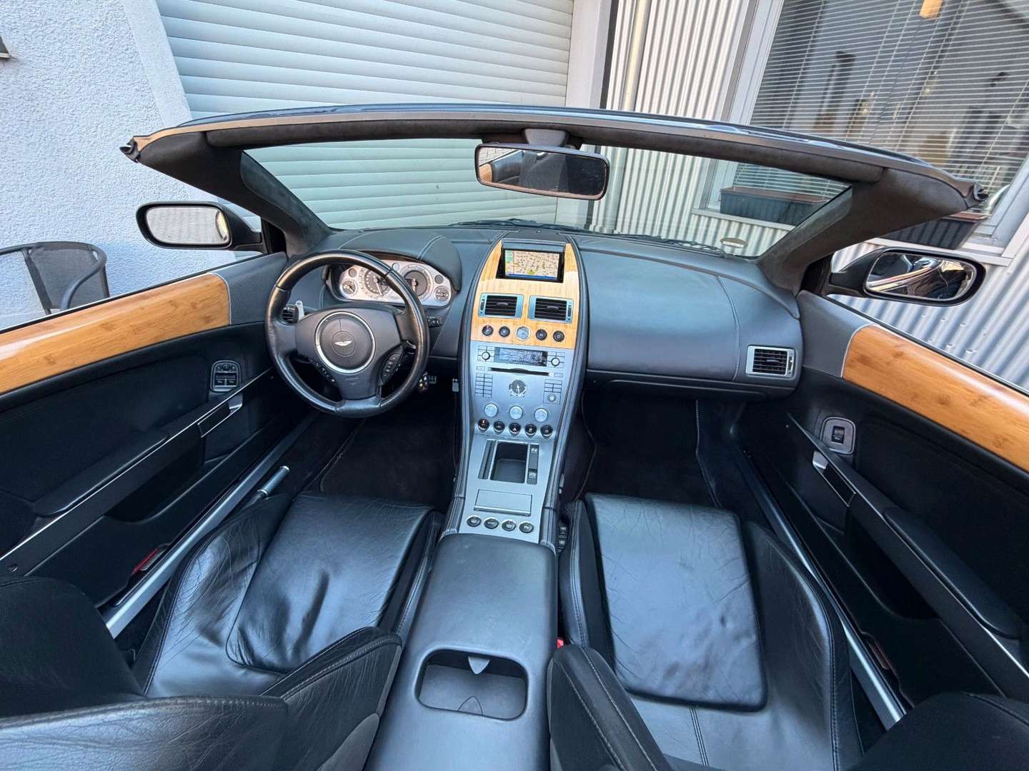 Aston Martin DB9 Volante 5.9 Touchtronic - 2006 - Joinsteer - #12