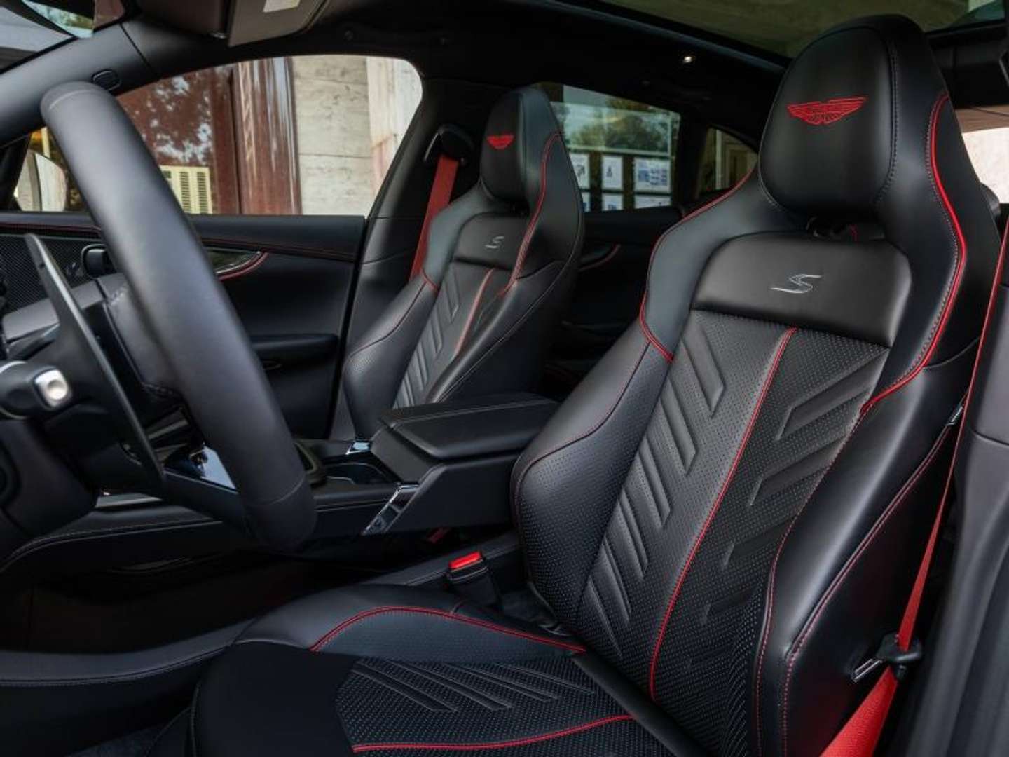 Aston Martin DBS 727CH - 2026 - Joinsteer - #13