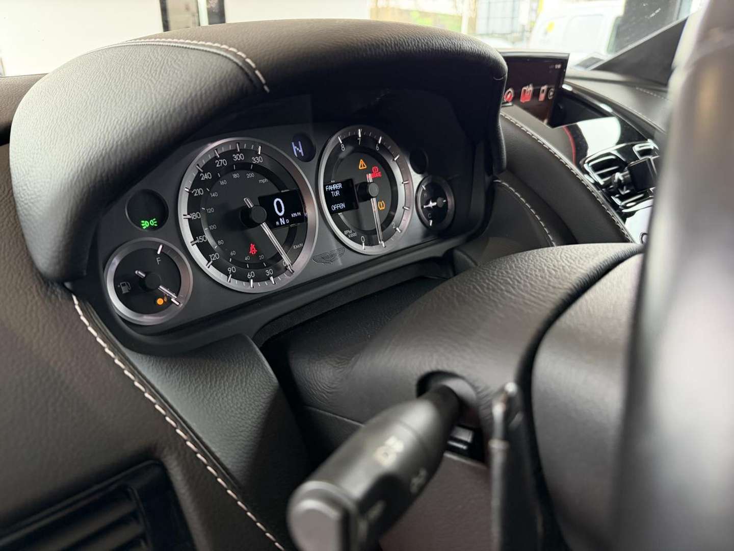 Aston Martin Vantage Roadster 4.7 V8 - 420 Sportshift 2 - 2018 - Joinsteer - #21