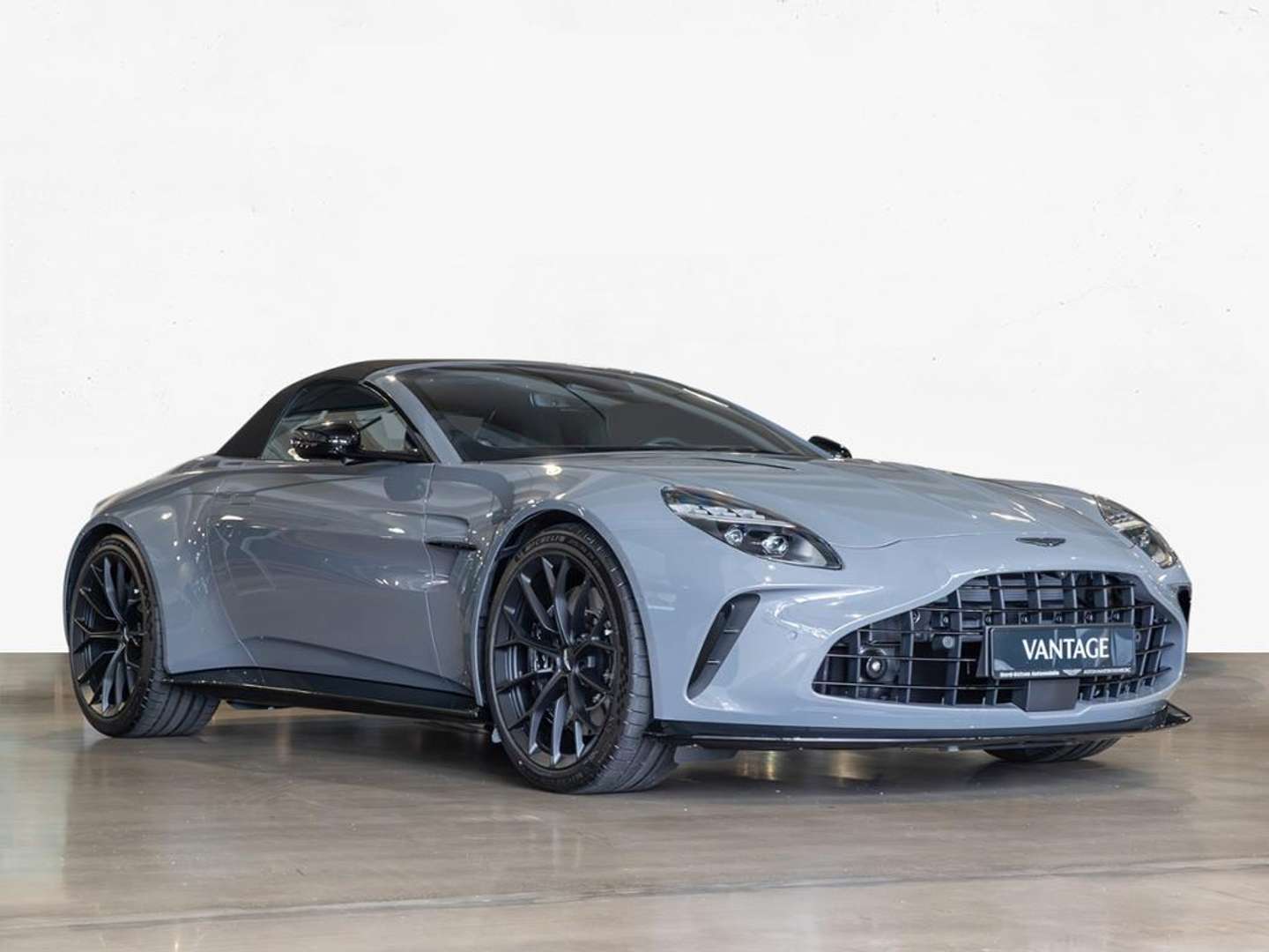 Aston Martin Vantage Roadster V8 - 2026 - Joinsteer - #23