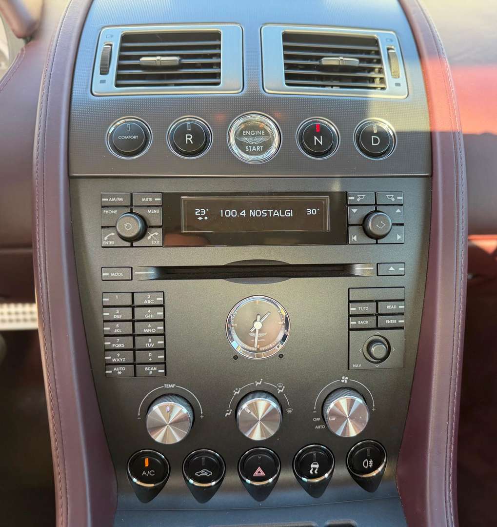 Aston Martin Vantage Full Carnet - 2008 - Joinsteer - #19