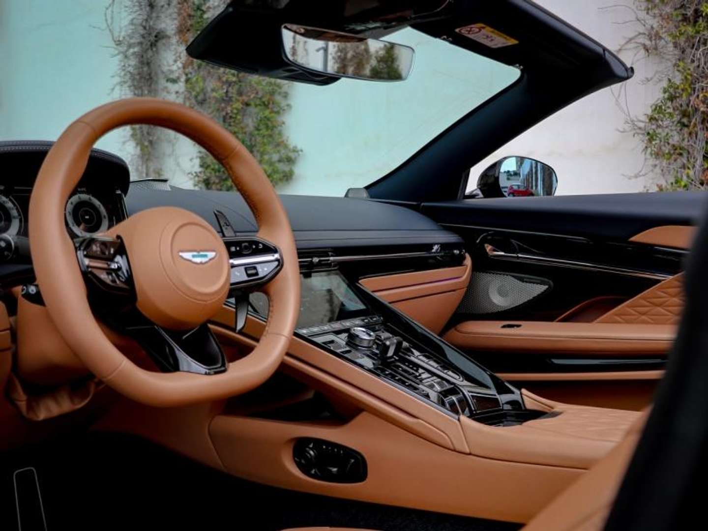 Aston Martin Volante V8 4.0 - 2025 - Joinsteer - #12