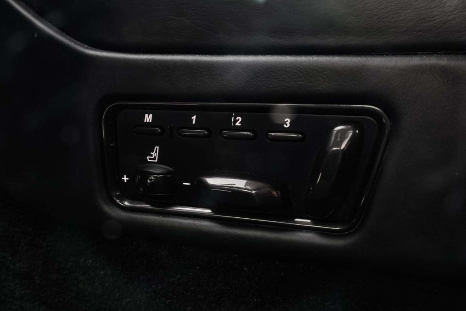 Aston Martin Vanquish - 2017 - Joinsteer - #20