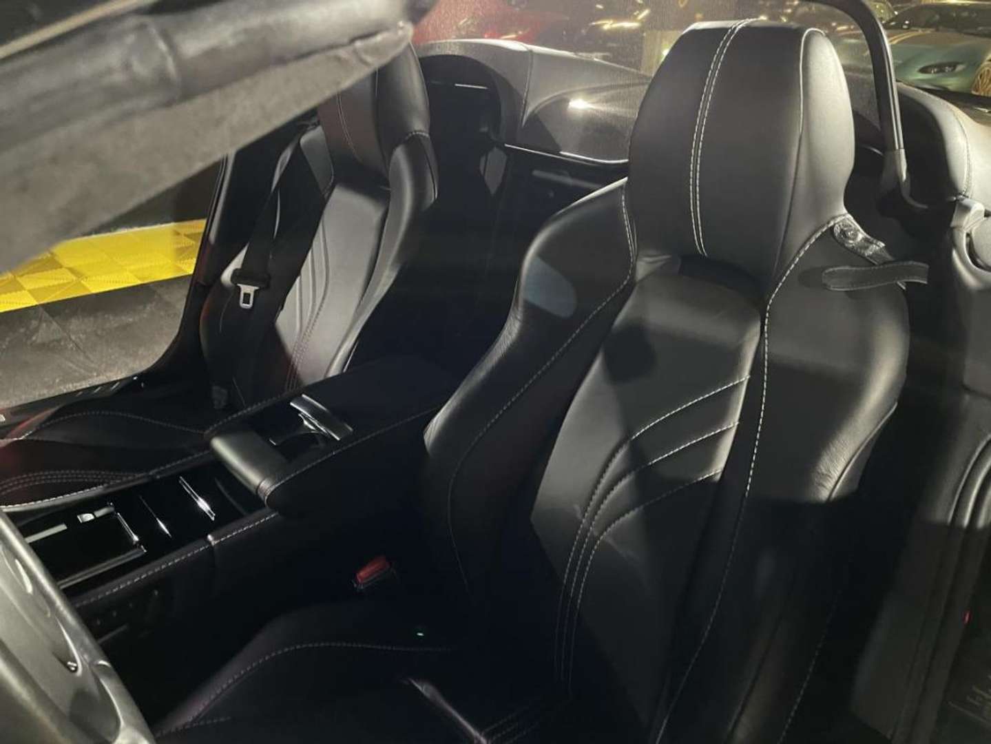 Aston Martin V8 Roadster 4.7 Sportshift II - 2012 - Joinsteer - #21