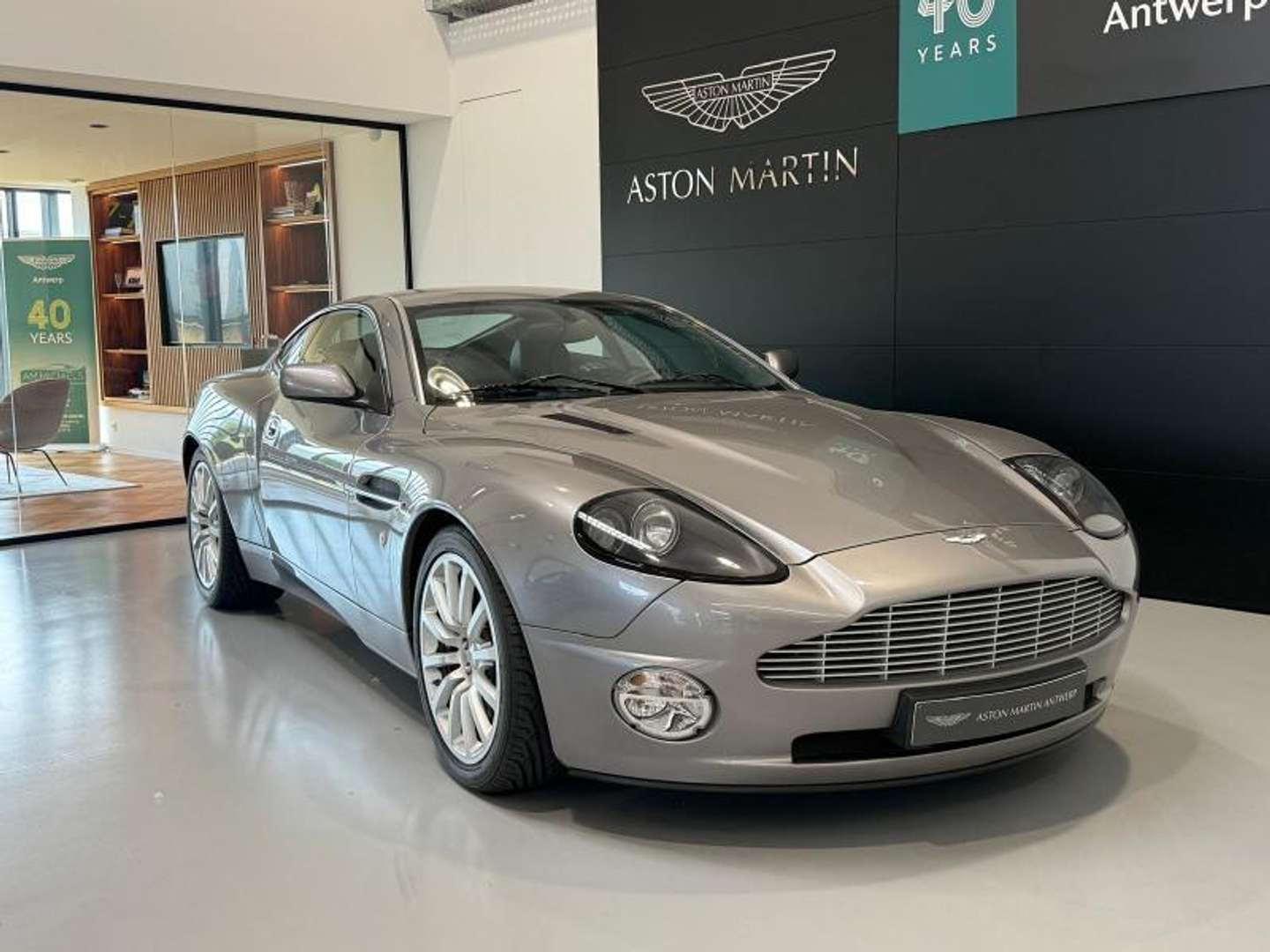 Aston Martin Vanquish V12 First Generation - 2005 - Joinsteer - #14