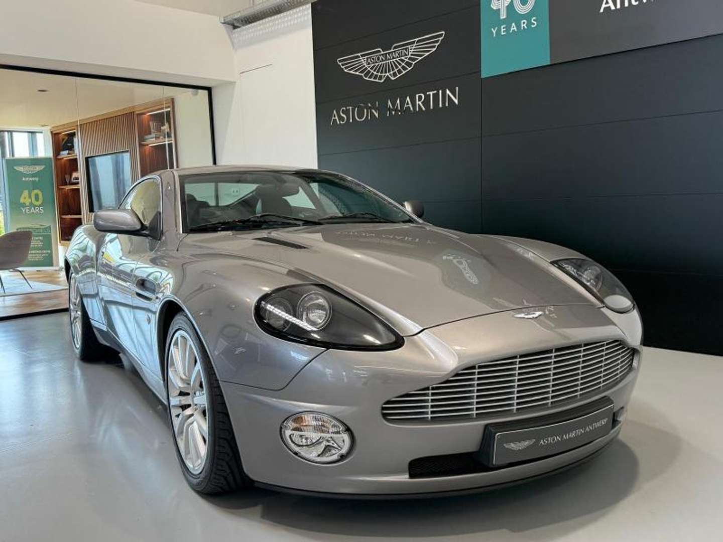 Aston Martin Vanquish V12 First Generation - 2005 - Joinsteer - #17